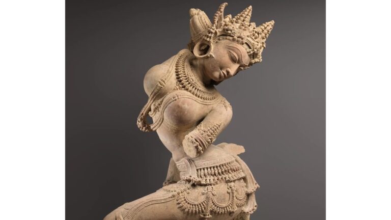 US returns over 1,400 looted antiques worth $10 million to India | Latest News India